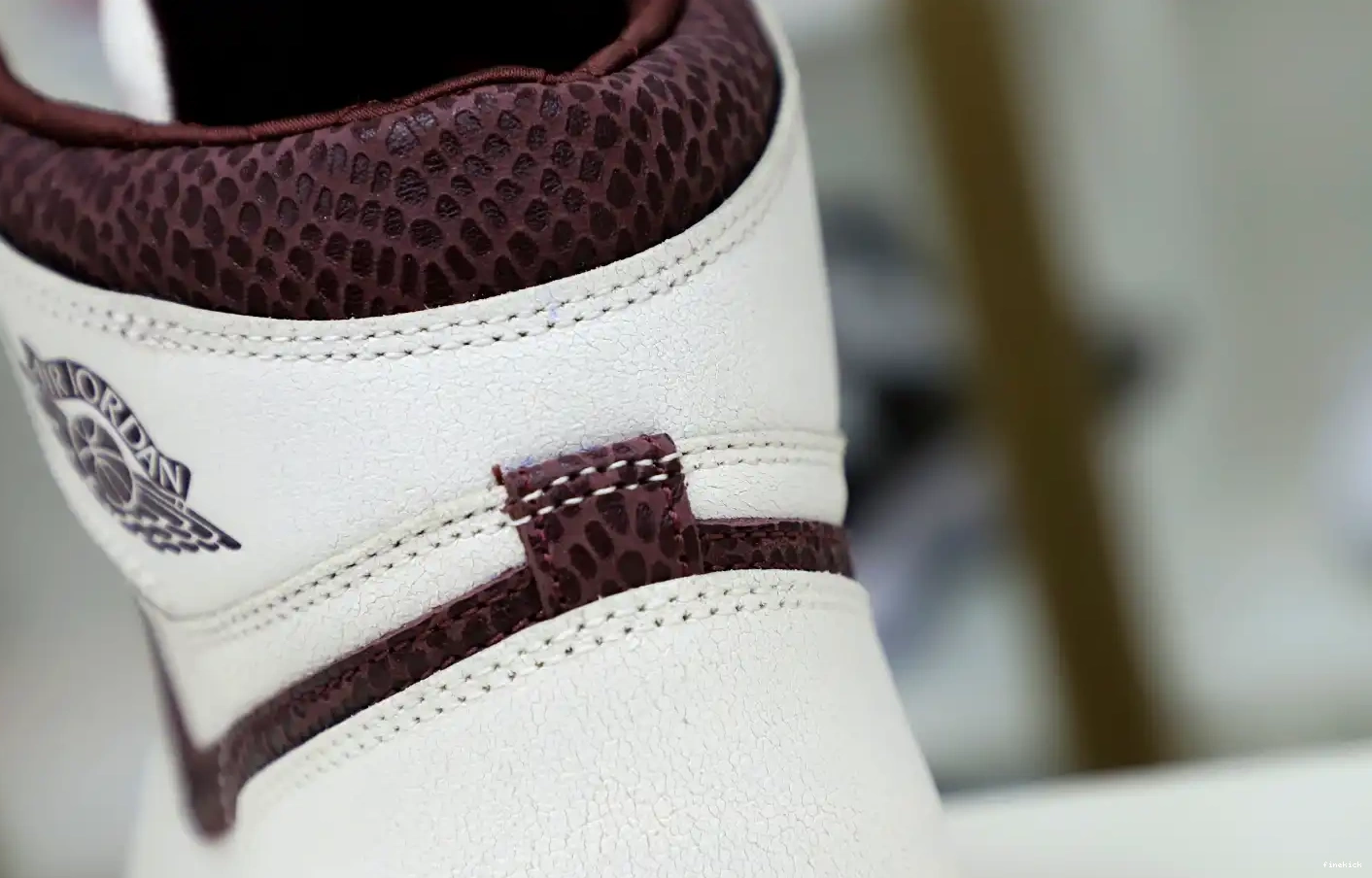 og high 1 Maniére burgundy